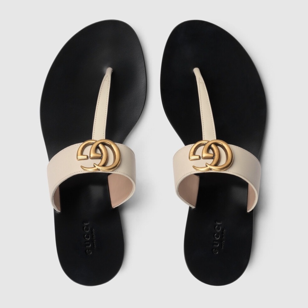 Gucci 🐝 White Leather thong sandal with Double G Authentic